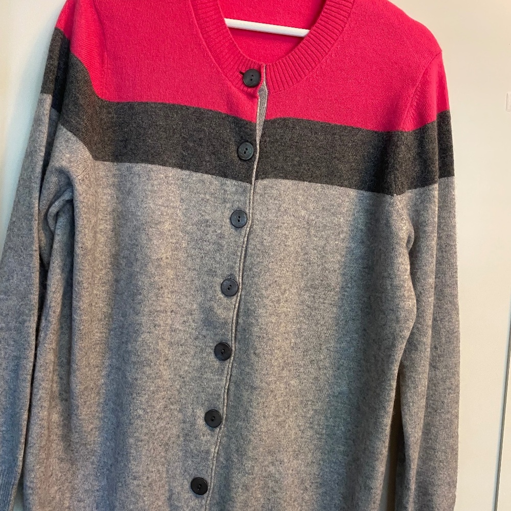 Women’s soft cardigan